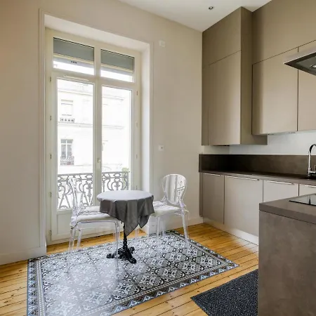 Appartement Arcachon, 3 Pièces, 4 Personnes - Fr-1-474-8 *